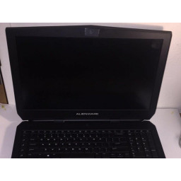 Замена экрана Alienware 17 R2